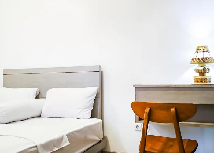 White Blue House - Private Room, Shared Pool And Kitchen - 8 أوبود