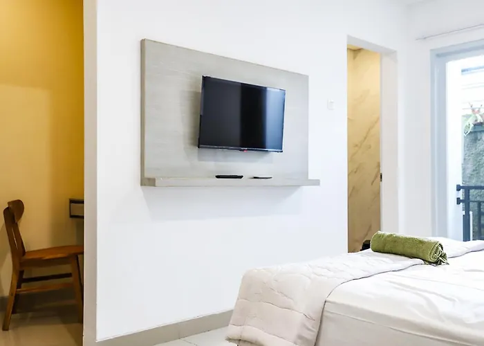 White Blue House - Private Room, Shared Pool And Kitchen - 8 3* أوبود