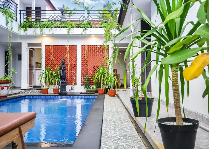 بيت ضيافة White Blue House - Private Room, Shared Pool And Kitchen - 8 3*