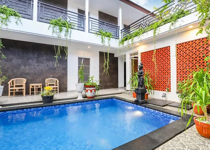 White Blue House - Private Room, Shared Pool And Kitchen - 8 3*