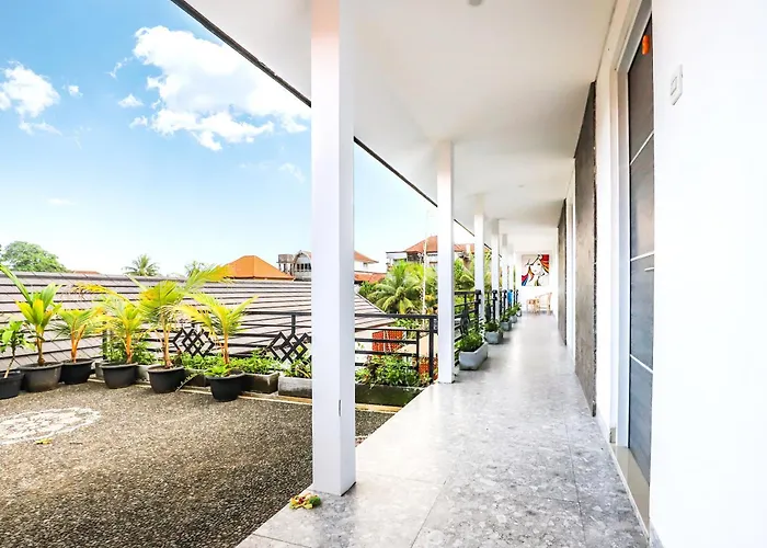 White Blue House - Private Room, Shared Pool And Kitchen - 8 3*